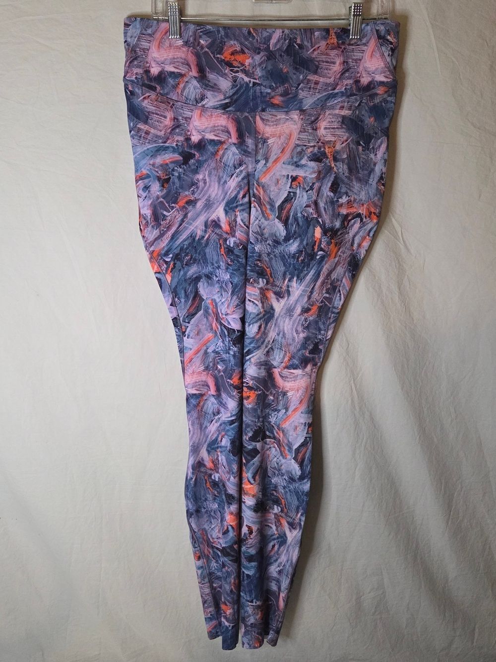 Lululemon W5DXBT Base Pace High Rise Tight 31" Atmospheric Purple Multi 14 NWOT